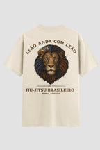 Camiseta Oversized Jiu-Jitsu Leão anda com Leão