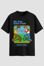 Camiseta Oversized Suedine My First Knife Fight - Estampa FRONTAL