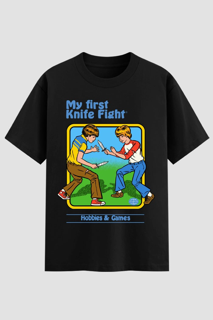 Camiseta Oversized Suedine My First Knife Fight - Estampa FRONTAL