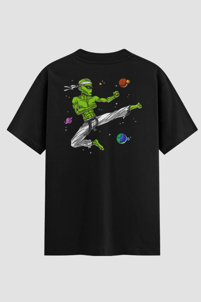 Camiseta Oversized Karate Code: ET Killer